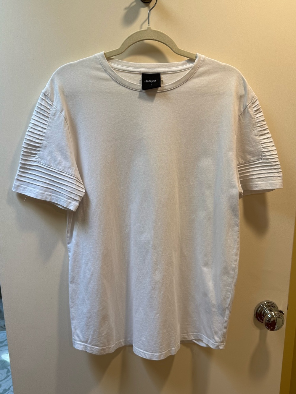 Nana Judy Men’s White Short-Sleeve Crewneck T-Shirt